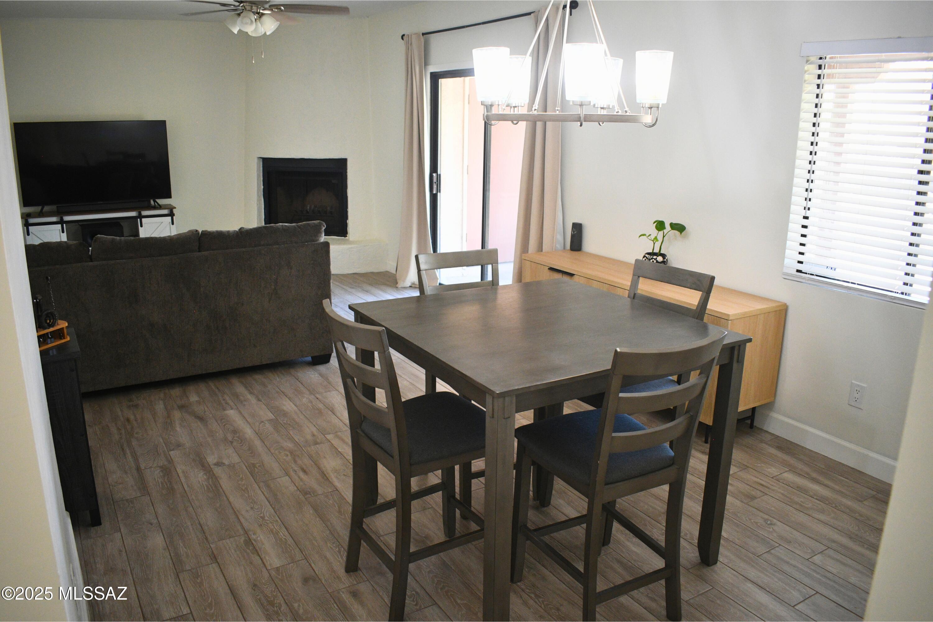1949 North Swan Road, Unit 30 Tucson, AZ 85712 - Photo 12 of 32 Gallery Image 12