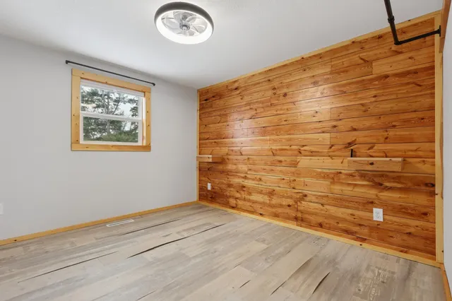 $197,000 | 136 1st Street North, Hackensack, MN 56452