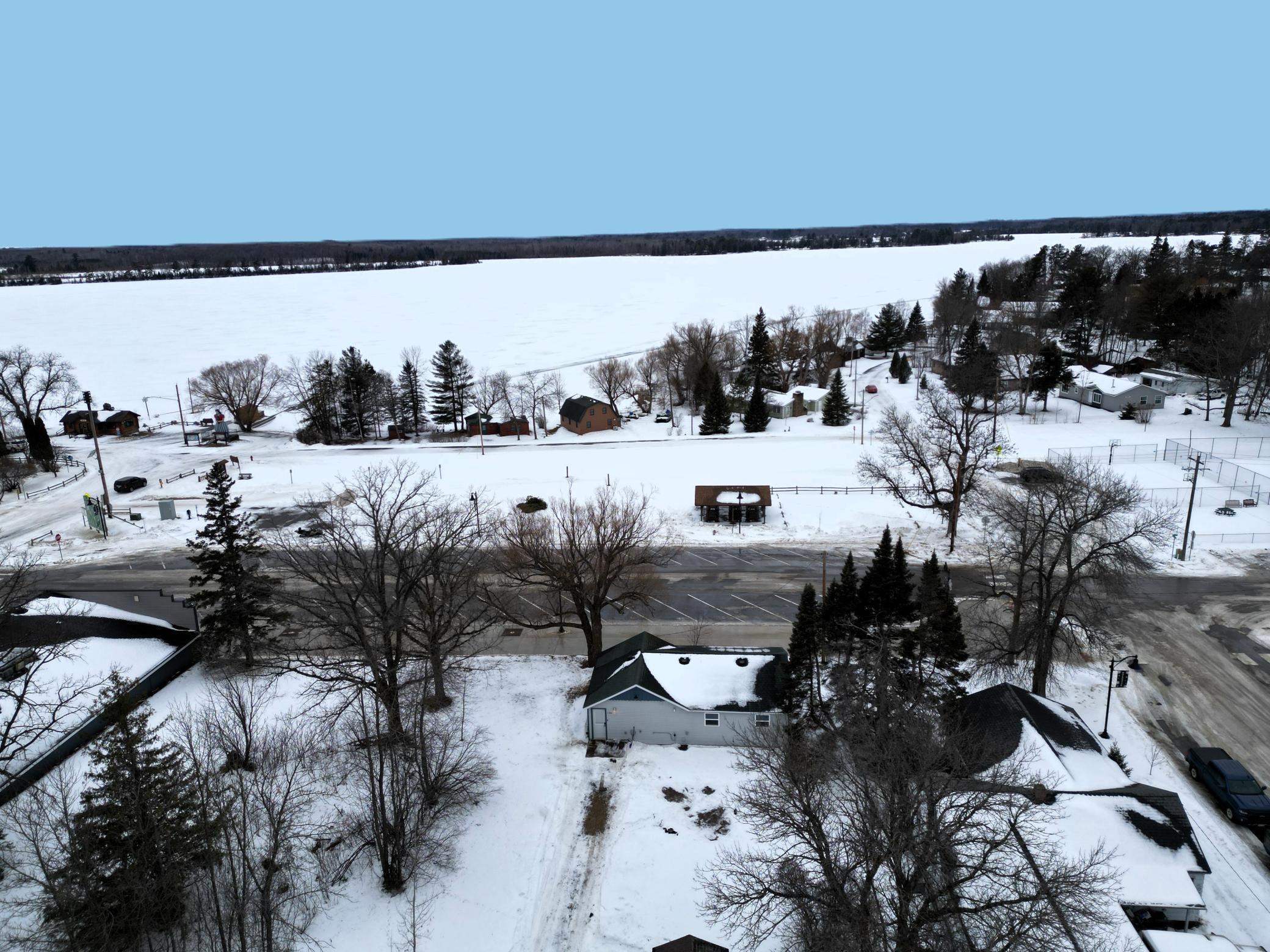 136 1st Street North Hackensack, MN 56452 - Photo 3 of 29