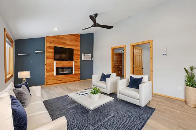 $197,000 | 136 1st Street North, Hackensack, MN 56452