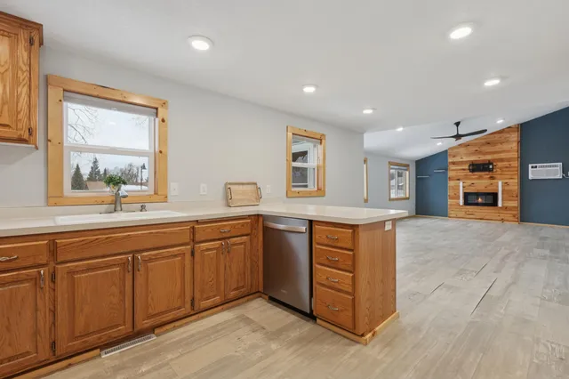 $197,000 | 136 1st Street North, Hackensack, MN 56452