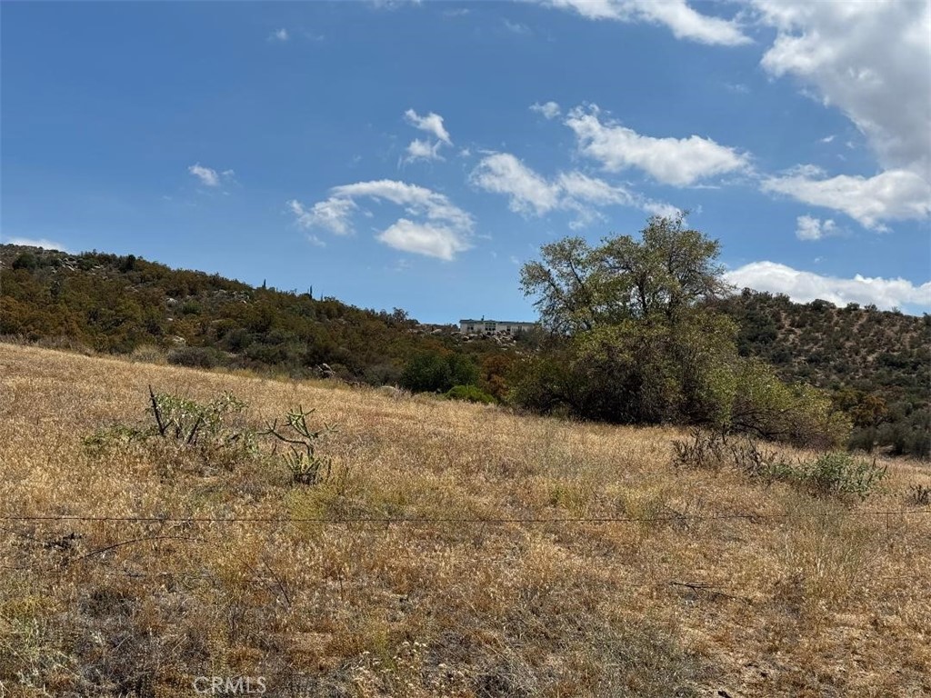 0 Kool Vista Anza, CA 92539 - Photo 5 of 38 a view of lake and mountain view