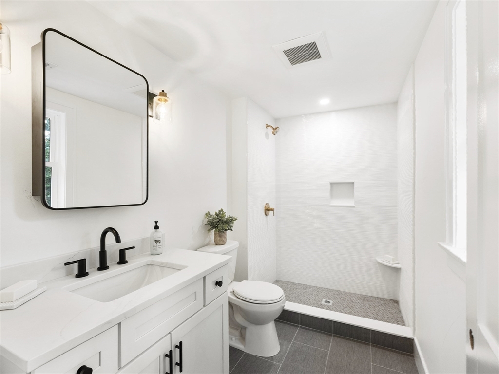 20 Bainbridge Road Reading, MA 01867 - Photo 23 of 41 Gallery Image 23