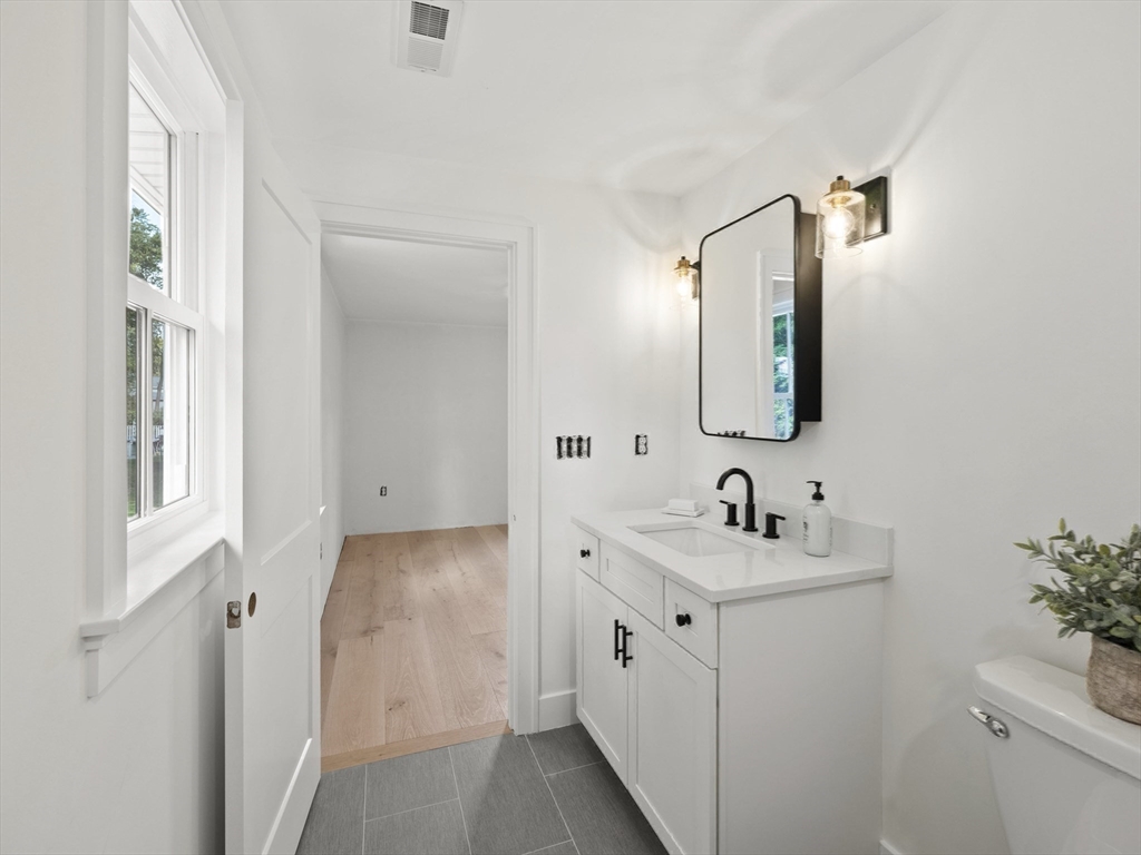 20 Bainbridge Road Reading, MA 01867 - Photo 25 of 41 Gallery Image 25