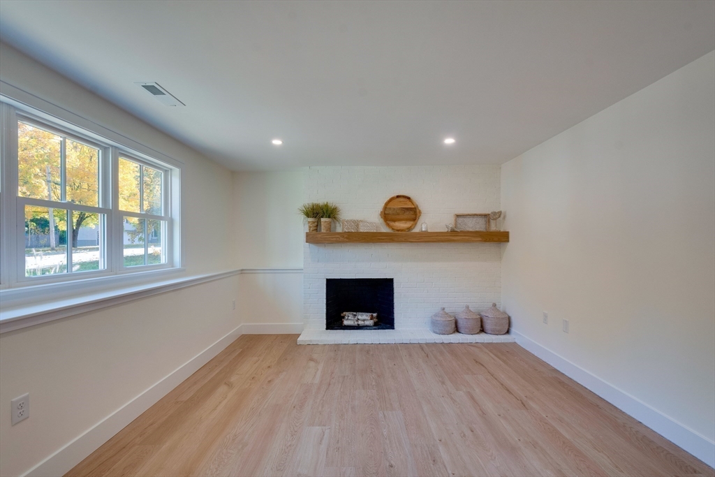 20 Bainbridge Road Reading, MA 01867 - Photo 32 of 41 Gallery Image 32