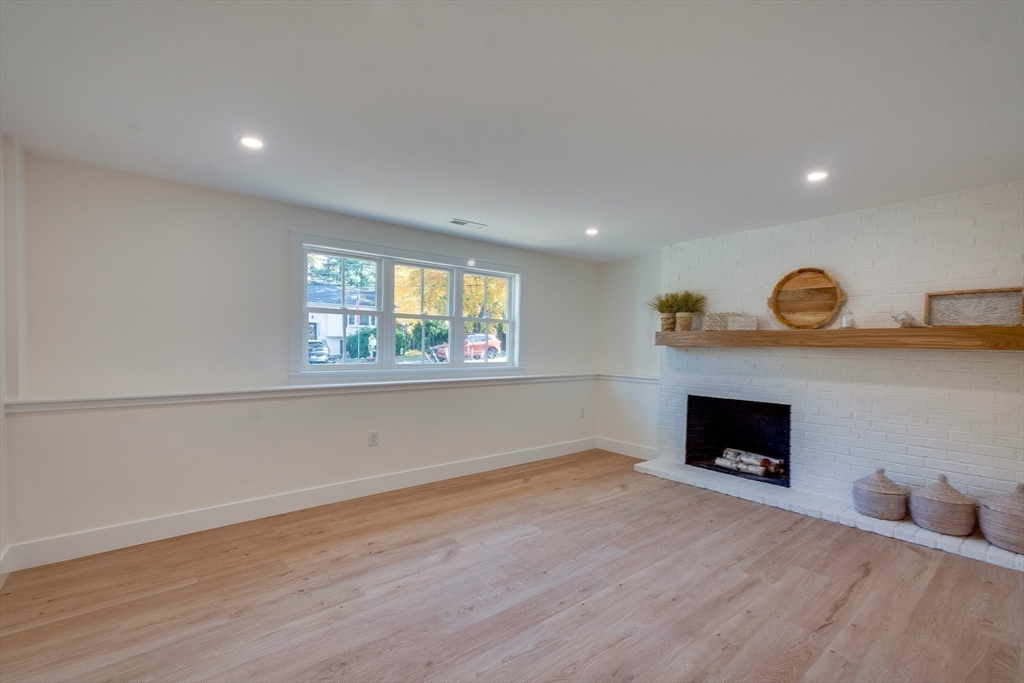 20 Bainbridge Road Reading, MA 01867 - Photo 33 of 41 Gallery Image 33