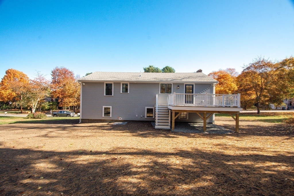 20 Bainbridge Road Reading, MA 01867 - Photo 39 of 41 Gallery Image 39