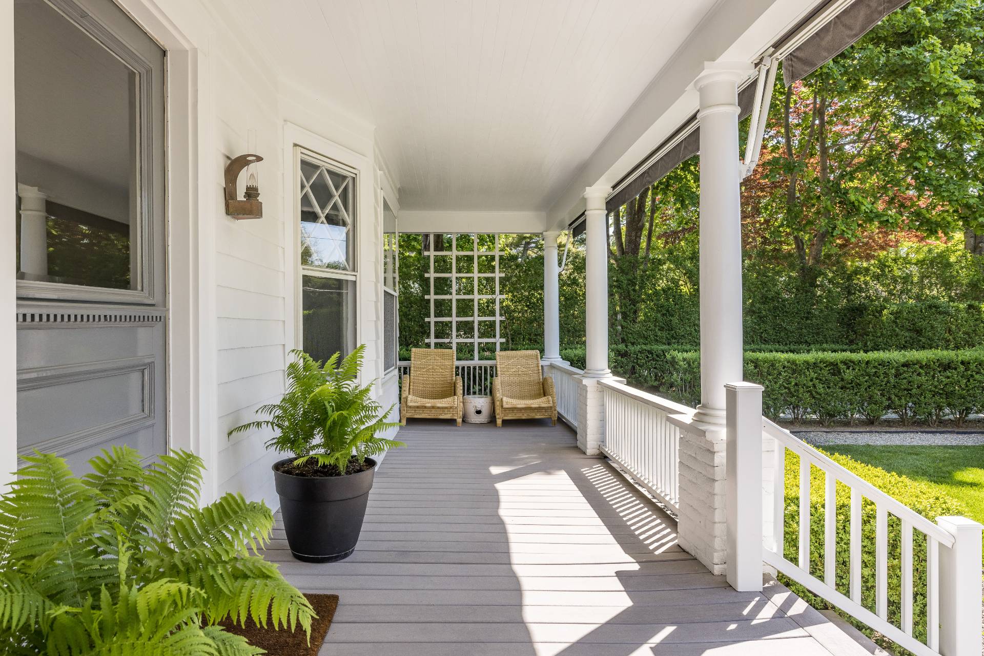 196 Maple Lane Bridgehampton, NY 11932 - Photo 3 of 25