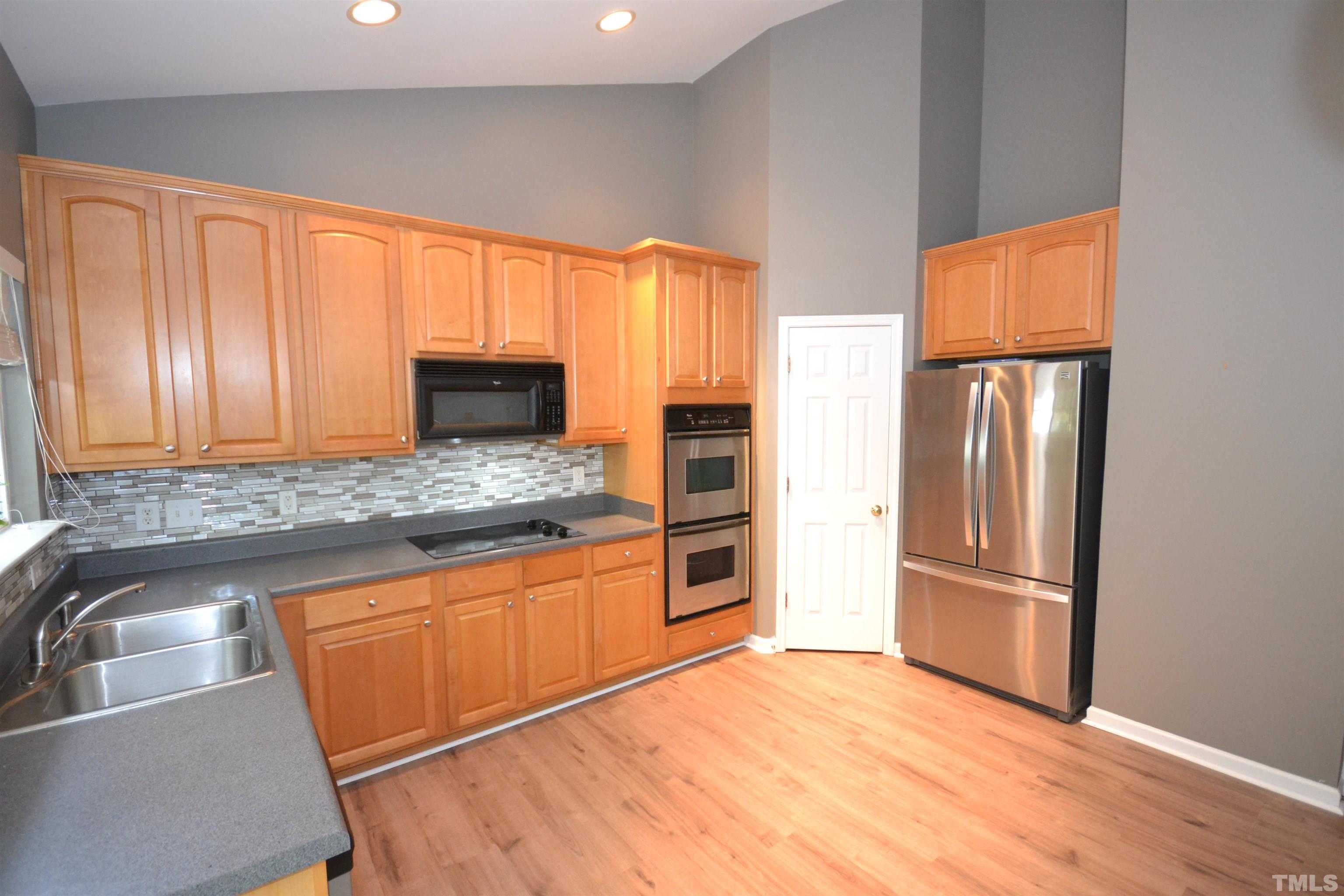 12215 Fox Valley Street Raleigh, NC 27614 - Photo 5 of 13