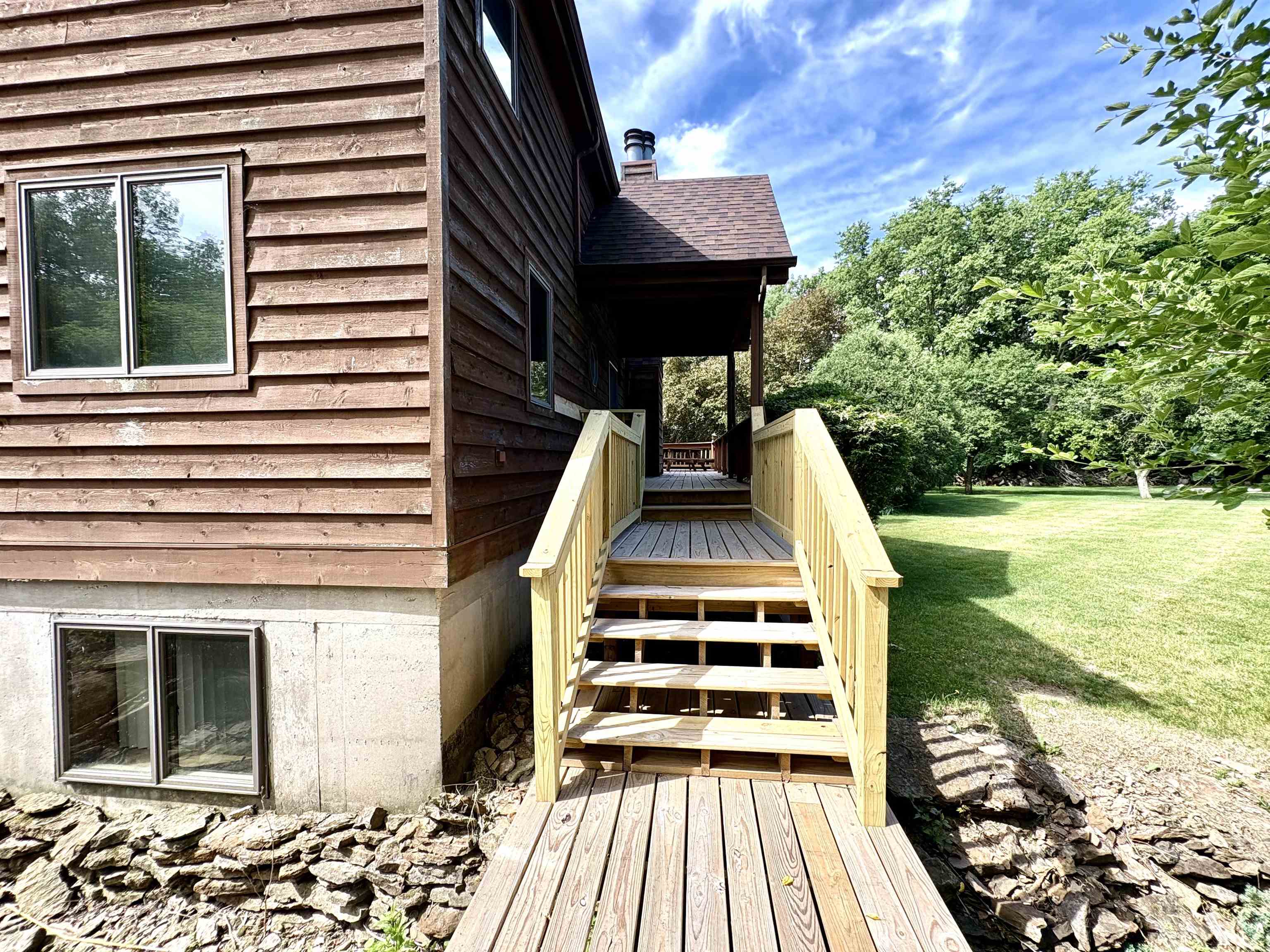 821 Bernal Court Spring Valley, IL 61362 - Photo 7 of 76