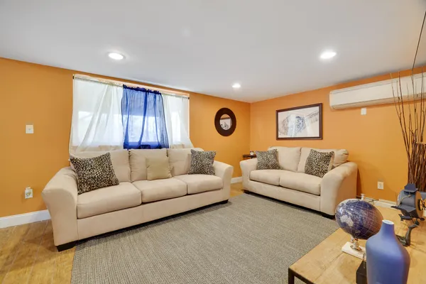 $2,790 | 163 Cambridge Court, Bushkill, PA 18324