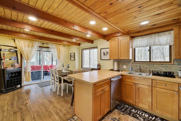 $2,790 | 163 Cambridge Court, Bushkill, PA 18324