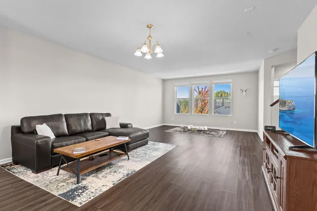 $384,900 | 5248 Hampton Street Northeast, Prior Lake, MN 55372