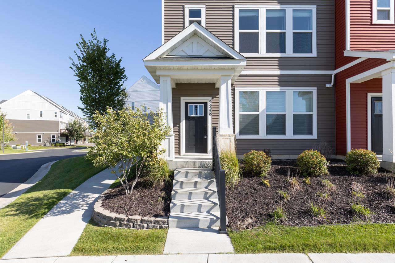 5248 Hampton Street Northeast Prior Lake, MN 55372 - Photo 2 of 26