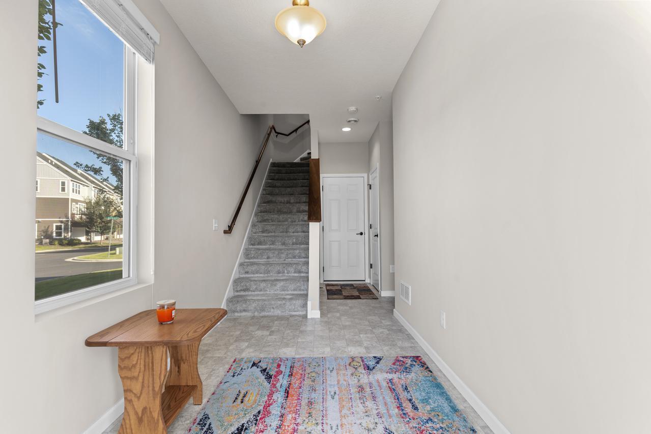 5248 Hampton Street Northeast Prior Lake, MN 55372 - Photo 4 of 26