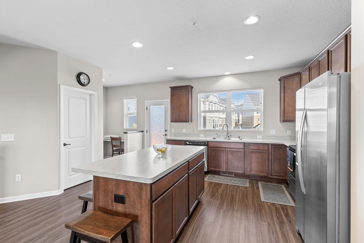 5248 Hampton Street Northeast Prior Lake, MN 55372 - Photo 7 of 26