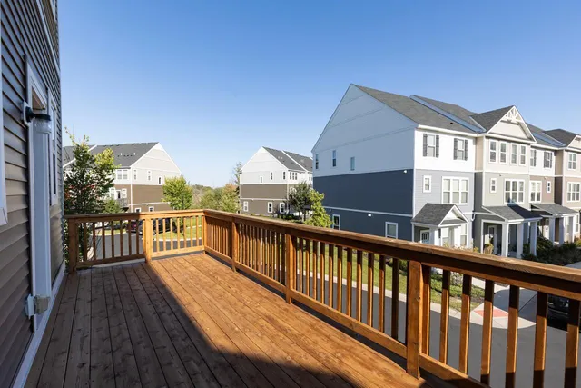 $384,900 | 5248 Hampton Street Northeast, Prior Lake, MN 55372