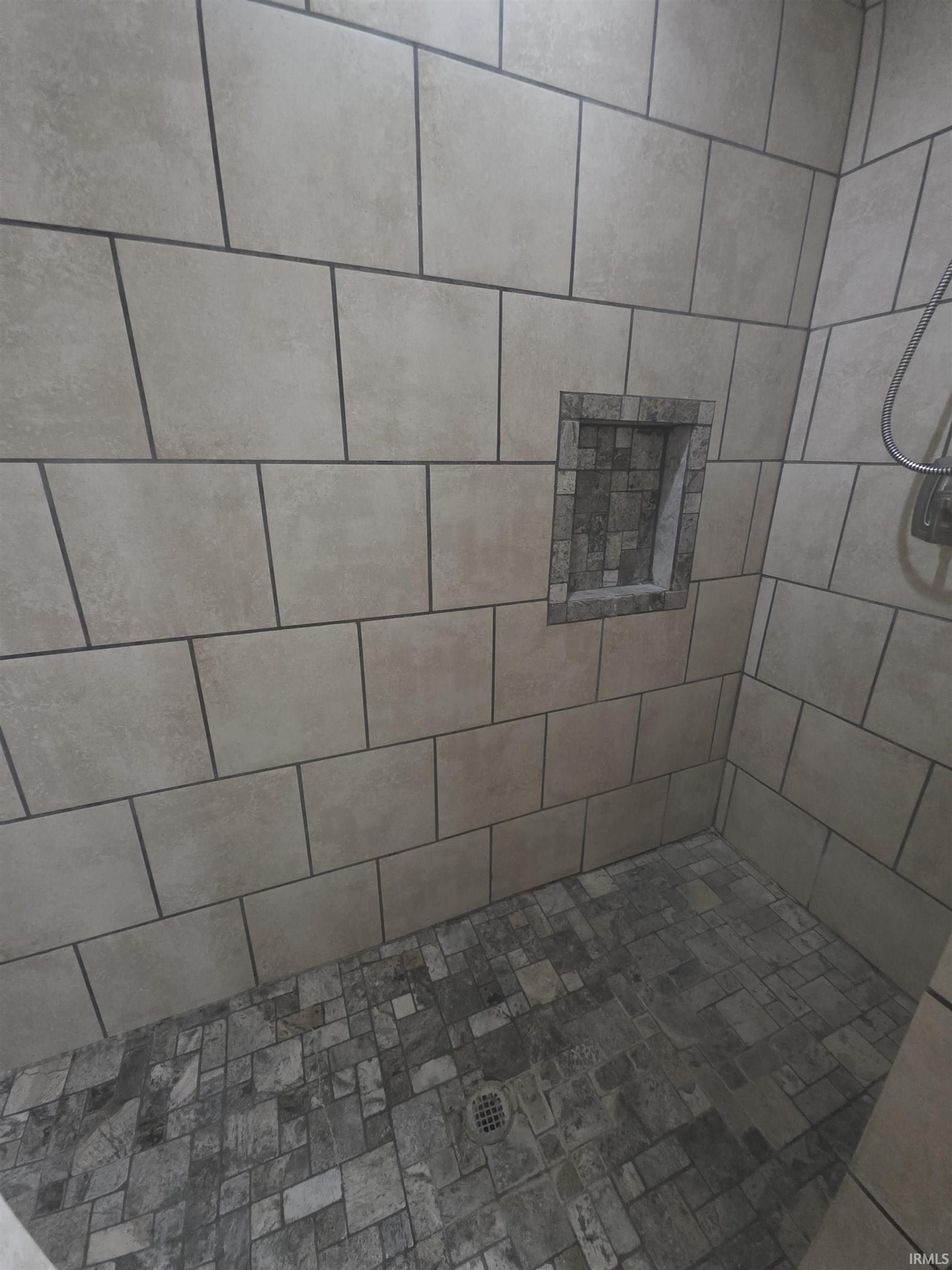 1028 R Street Bedford, IN 47421 - Photo 12 of 35