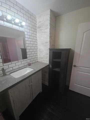 $169,000 | 1028 R Street, Bedford, IN 47421