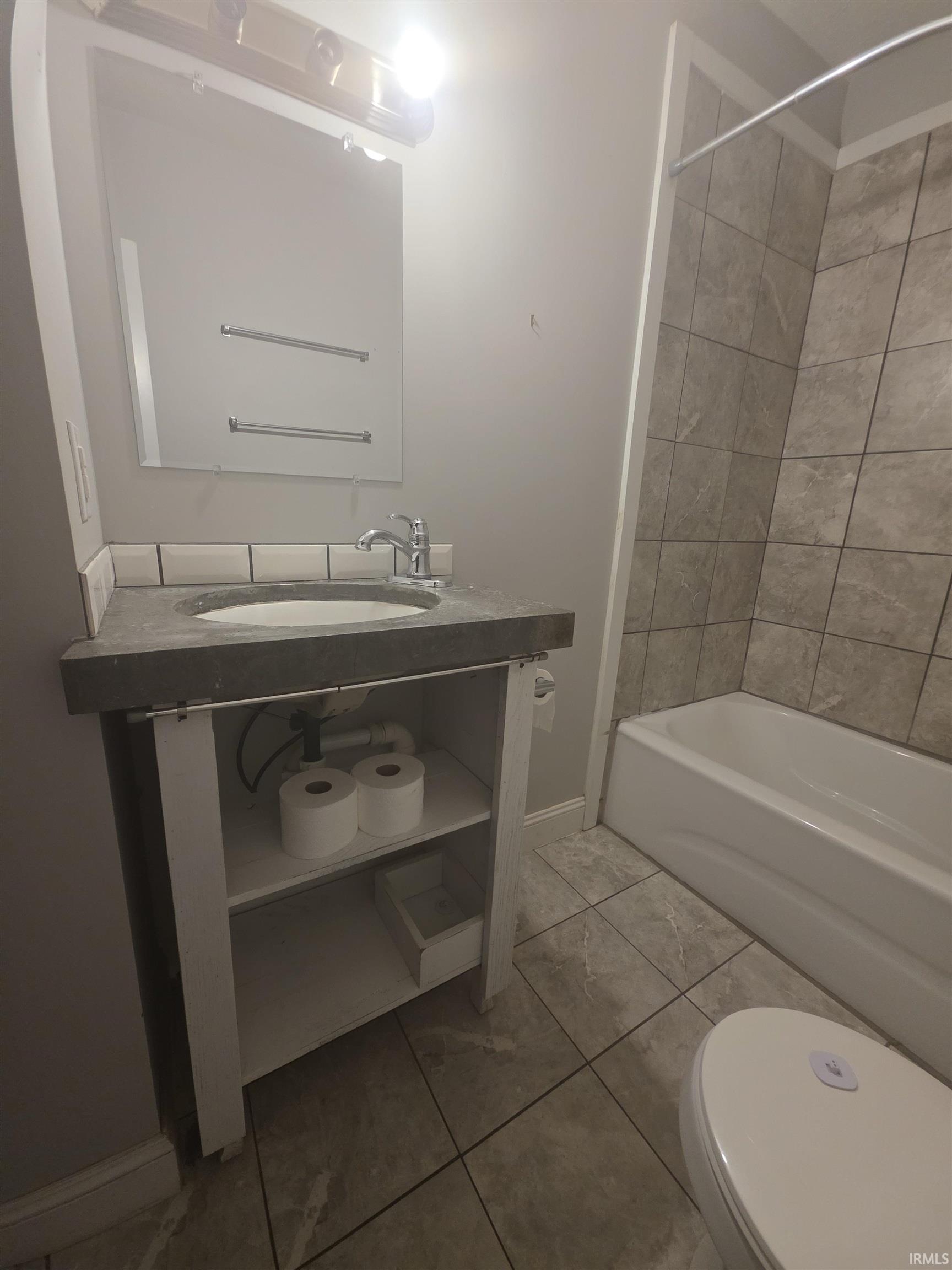 1028 R Street Bedford, IN 47421 - Photo 16 of 35