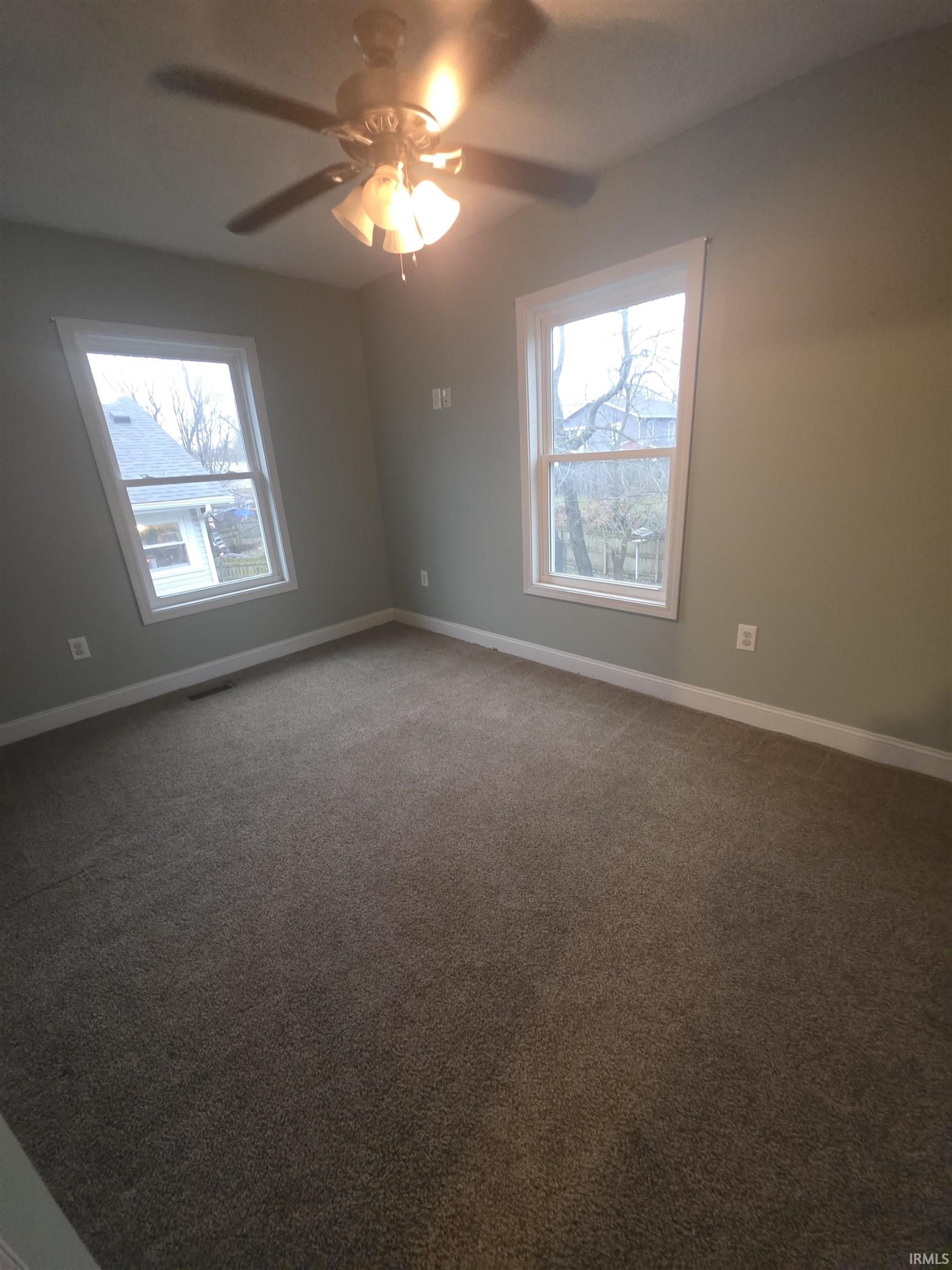 1028 R Street Bedford, IN 47421 - Photo 17 of 35