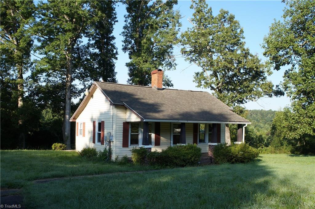 8378 Reynolda Road Pfafftown, NC 27040 - Photo 27 of 29 Gallery Image 27