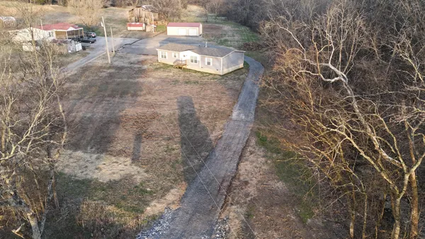 $449,900 | 186 Aggie Perry Road, Bethpage, TN 37022