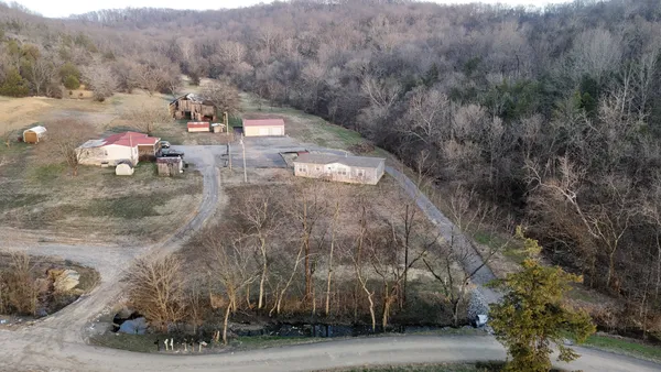 $449,900 | 186 Aggie Perry Road, Bethpage, TN 37022