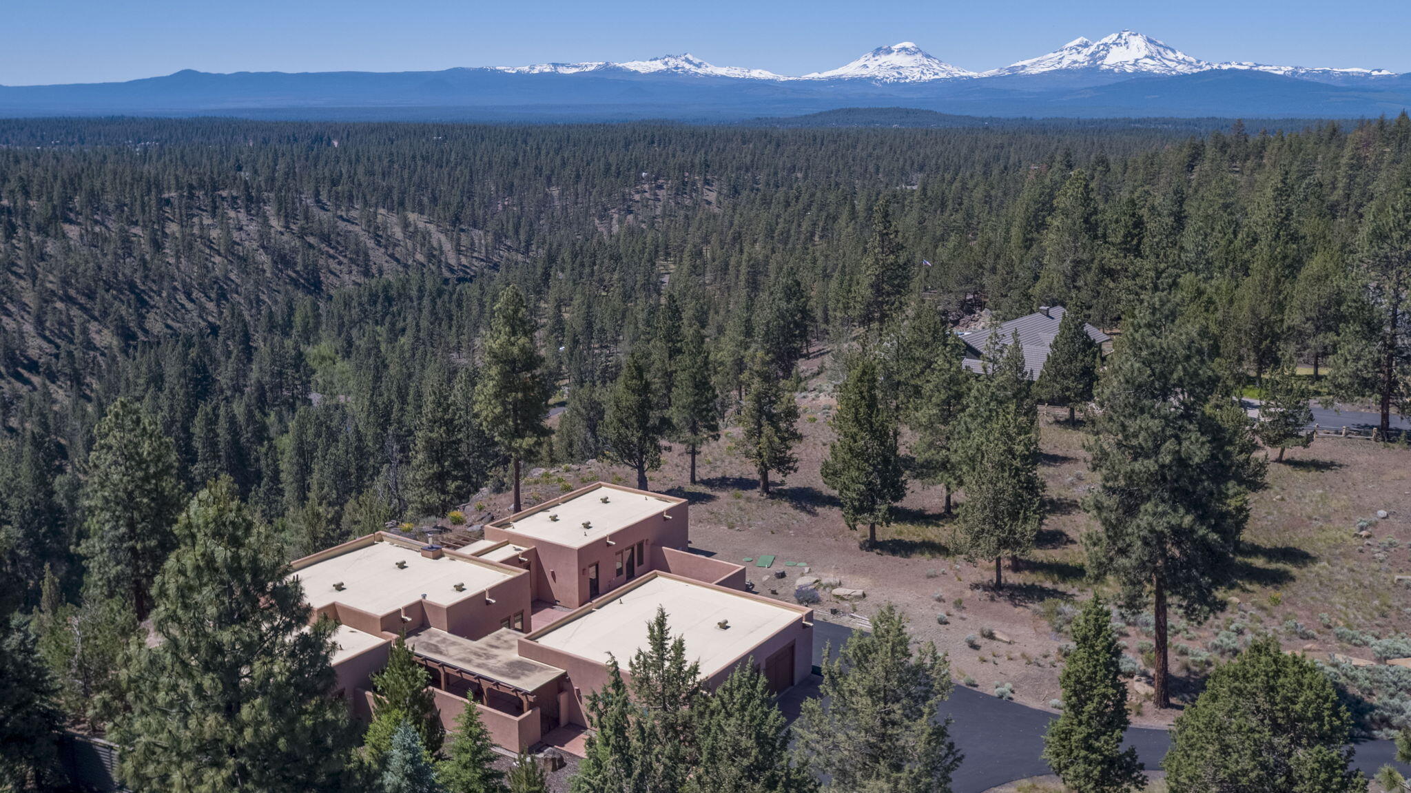 17137 Mountain View Road Sisters, OR 97759 - Photo 35 of 46 4-web-or-mls-DJI_0352
