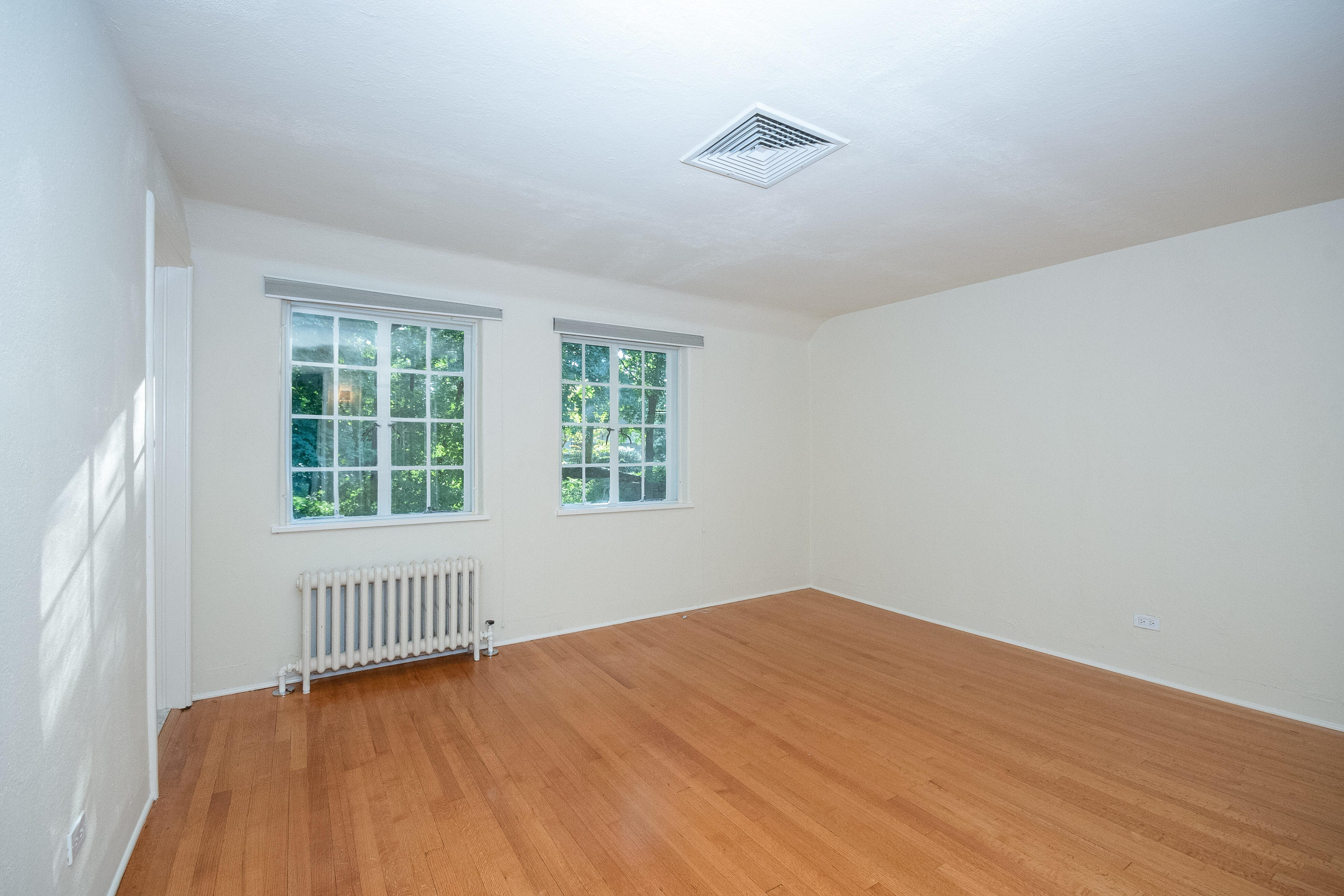 11 Searles Road Darien, CT 06820 - Photo 27 of 43 a view of an empty room with a window