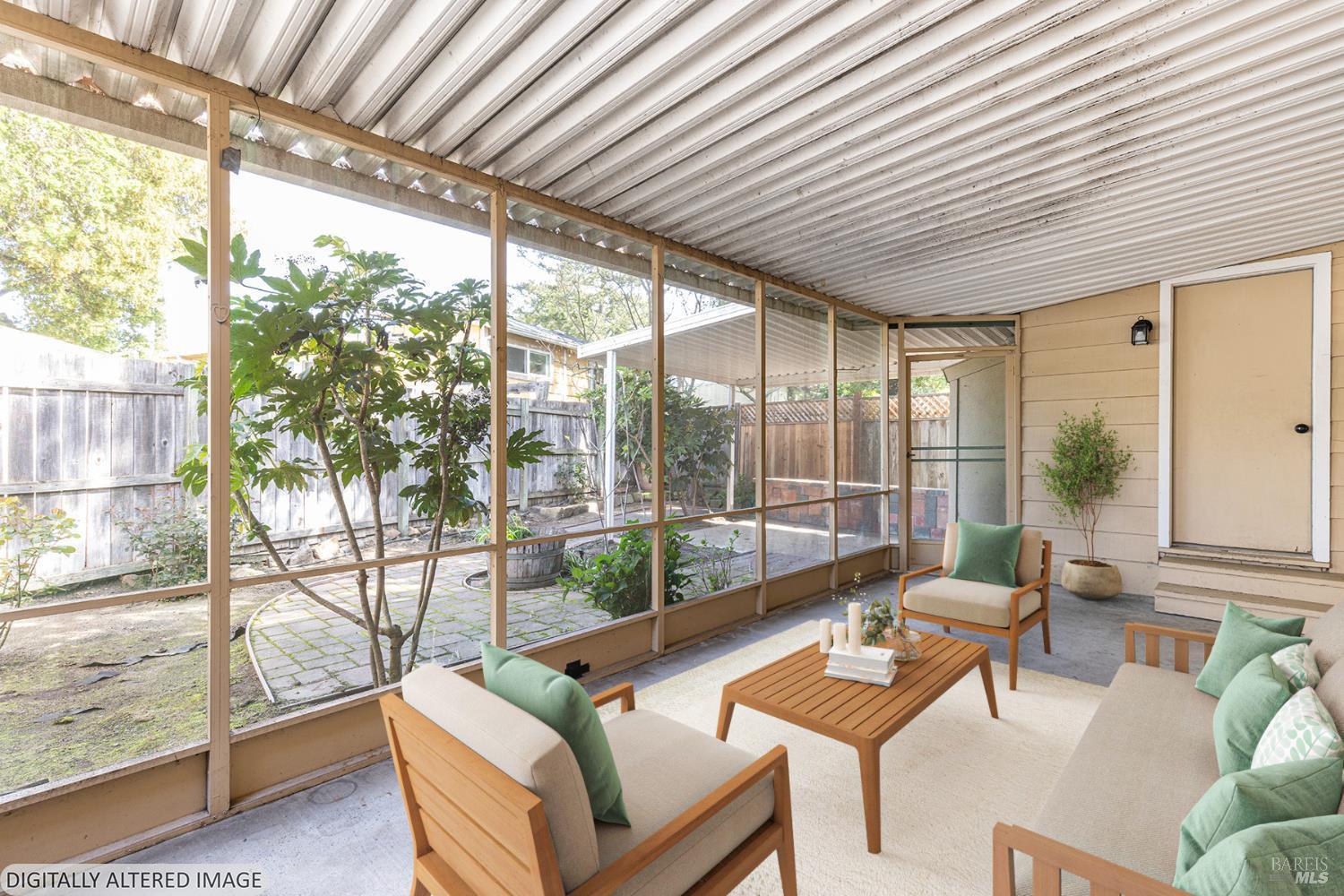 18090 Las Lomas Road Sonoma, CA 95476 - Photo 24 of 37 Virtually Staged - Sunroom