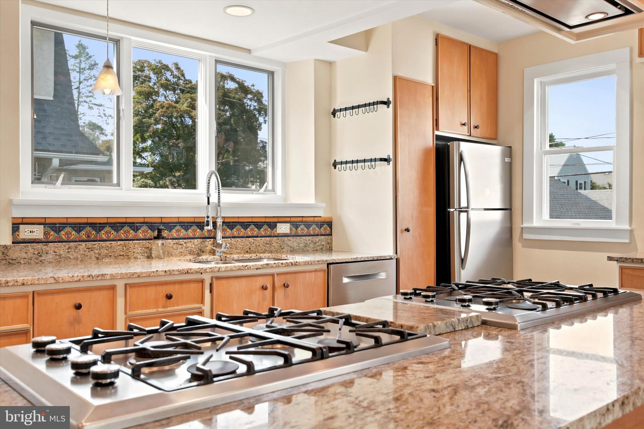 505 Darby Road Havertown, PA 19083 - Photo 26 of 45 Kitchen - 8 Burner Stove