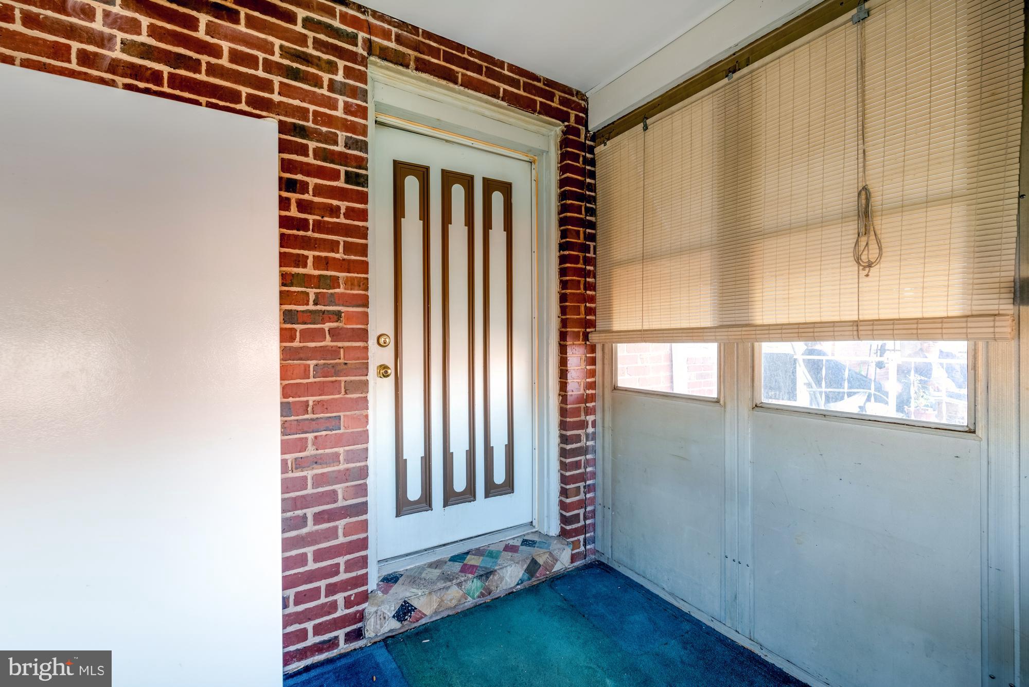 7537 Westfield Road Baltimore, MD 21222 - Photo 4 of 33 Gallery Image 4
