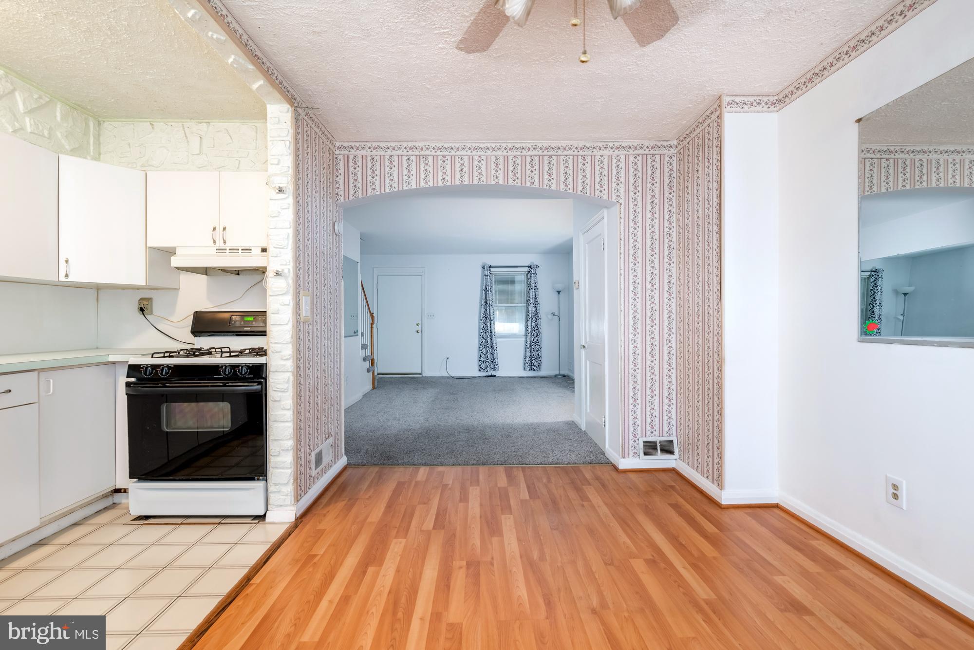 7537 Westfield Road Baltimore, MD 21222 - Photo 9 of 33 Gallery Image 9