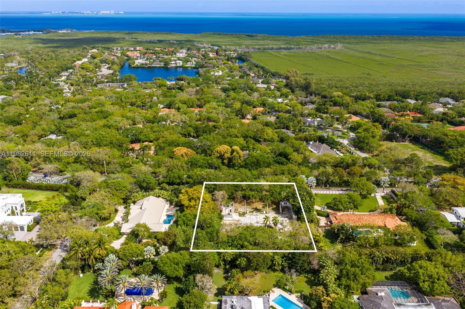 10550 Old Cutler Road Coral Gables, FL 33156 - Photo 3 of 24 a view of a city