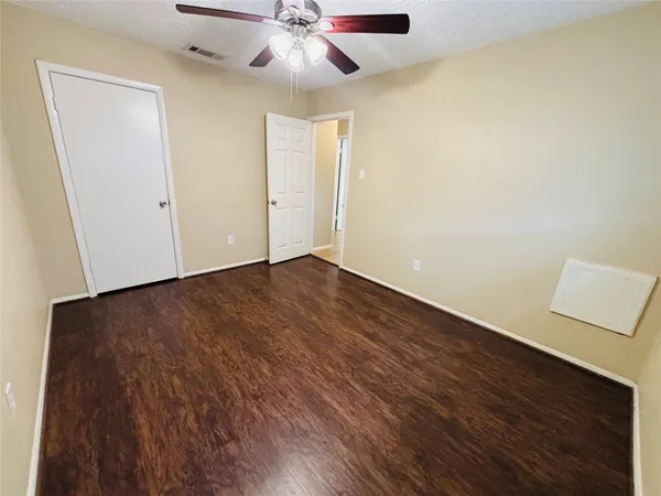 $1,850 | 22219 Acorn Valley Drive, Spring, TX 77389