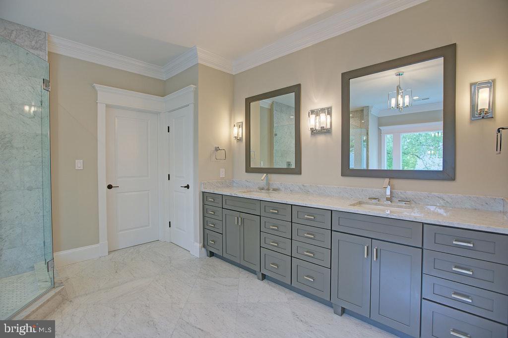 1922 Byrd Road Vienna, VA 22182 - Photo 29 of 48 Master bath