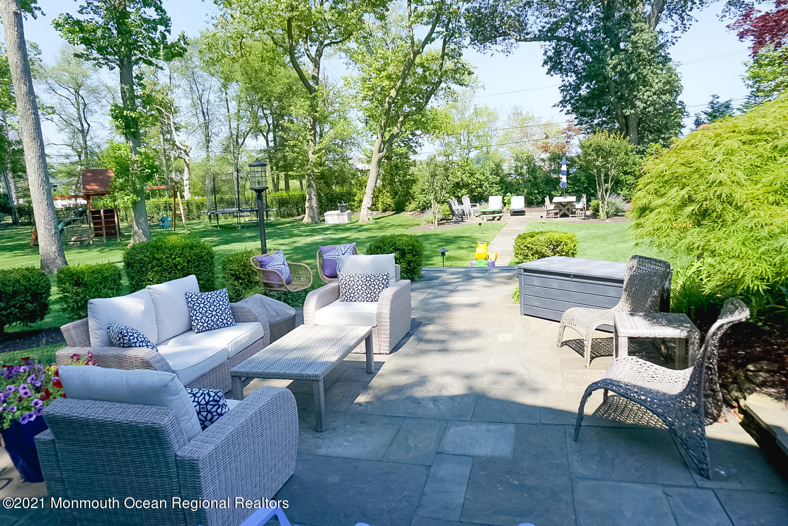 3 Ave Of Two Rivers South Rumson, NJ 07760 - Photo 6 of 26 DSC06066