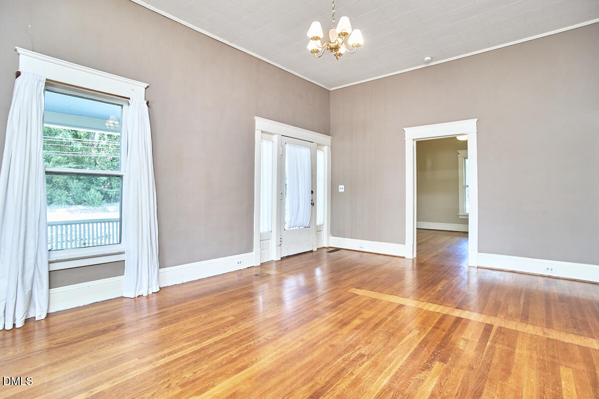 2125 Chapel Hill Road Durham, NC 27707 - Photo 12 of 34