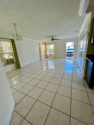 $2,400 | 141 Plumage Lane, West Palm Beach, FL 33415