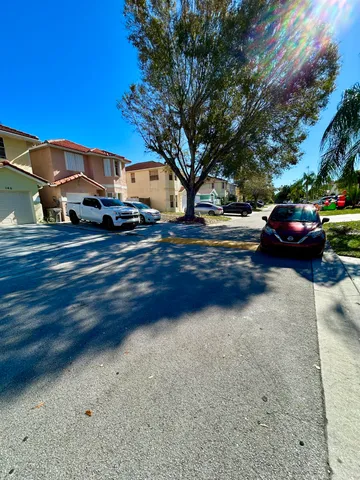 $2,400 | 141 Plumage Lane, West Palm Beach, FL 33415