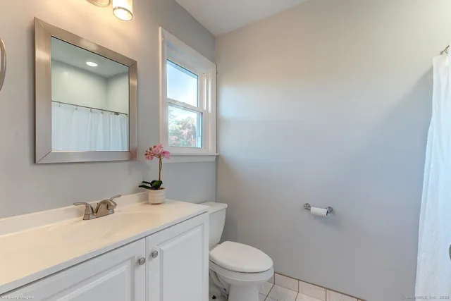 $479,900 | 438 Foote Road, Glastonbury, CT 06073