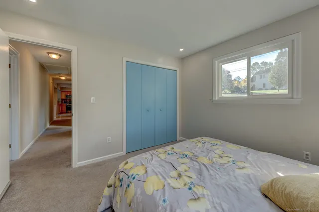 $479,900 | 438 Foote Road, Glastonbury, CT 06073