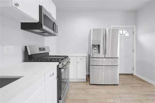 $1,850 | 8459 O'Melveny Avenue, Sun Valley, CA 91352