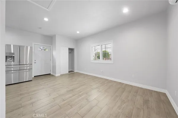 $1,850 | 8459 O'Melveny Avenue, Sun Valley, CA 91352