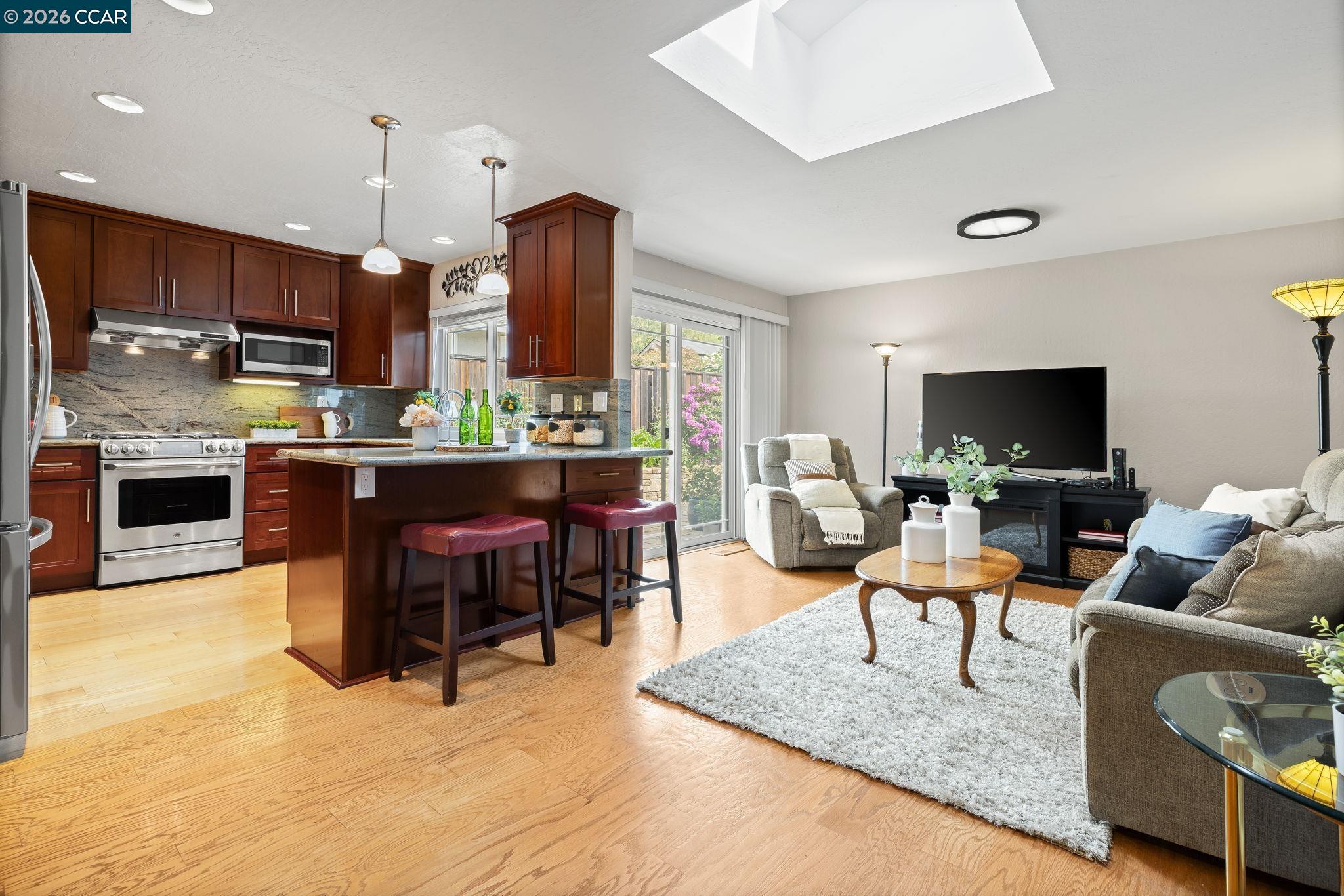 2095 Robb Road Walnut Creek, CA 94596 - Photo 4 of 26