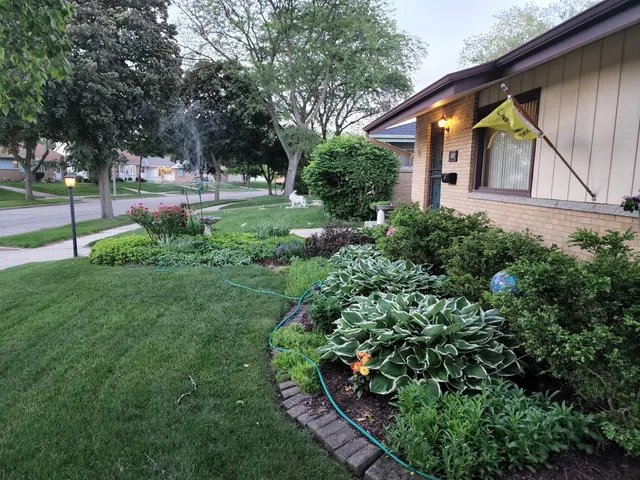 $220,000 | 8743 West Arden Place, Milwaukee, WI 53225