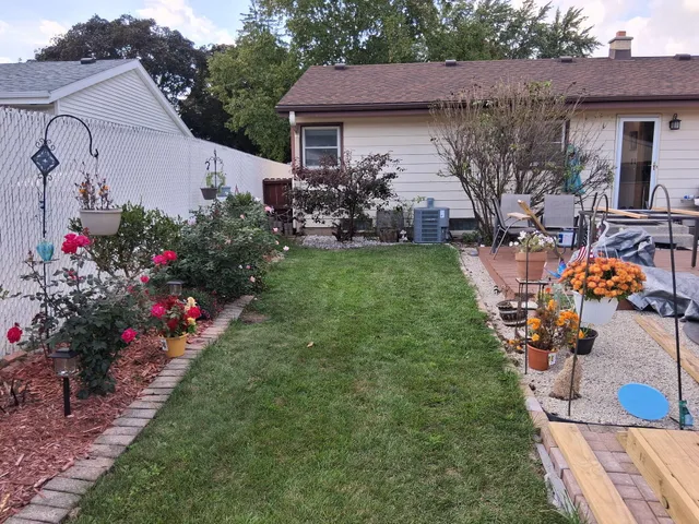 $220,000 | 8743 West Arden Place, Milwaukee, WI 53225