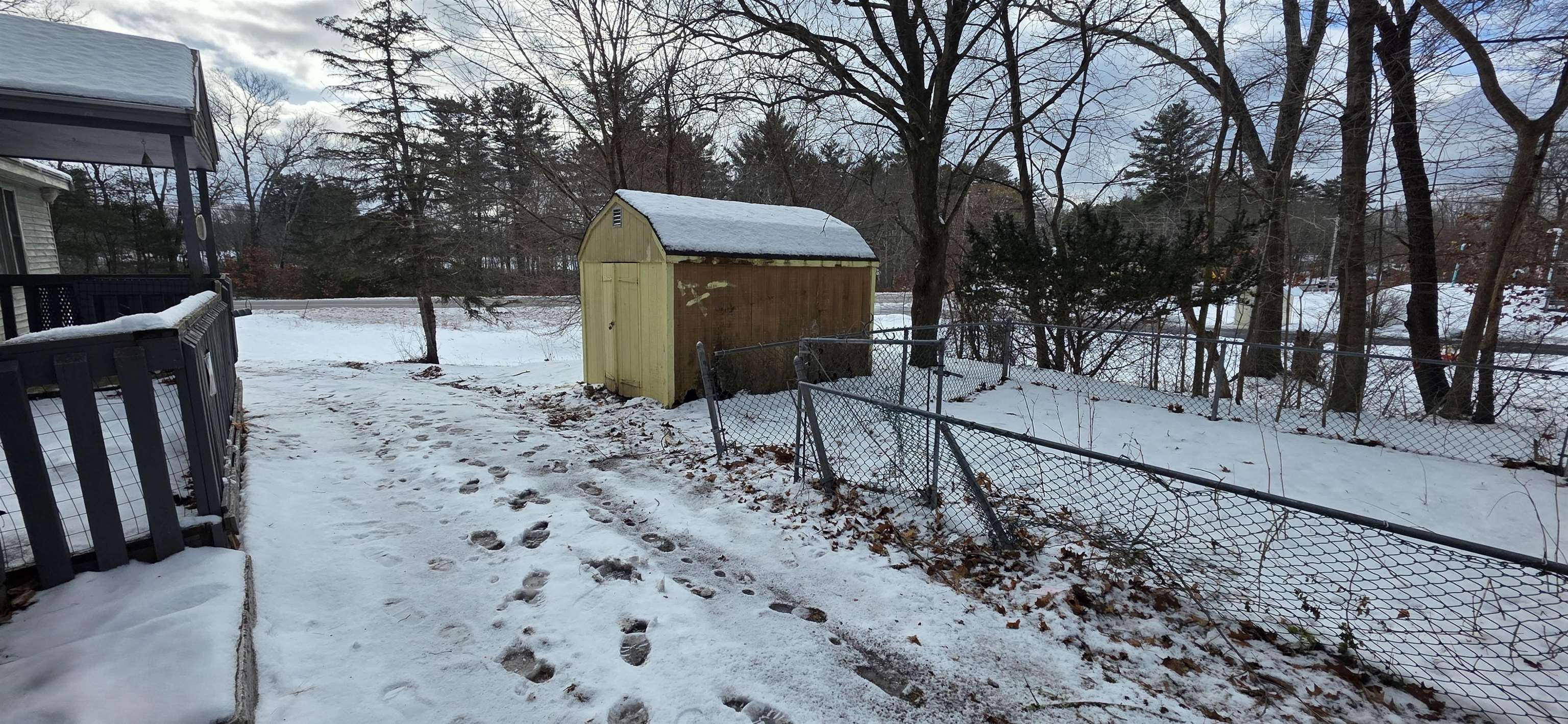 99 Highway 27 Raymond, NH 03077 - Photo 14 of 14