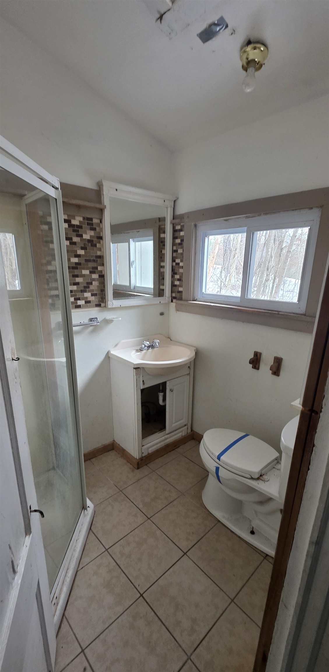 99 Highway 27 Raymond, NH 03077 - Photo 7 of 14